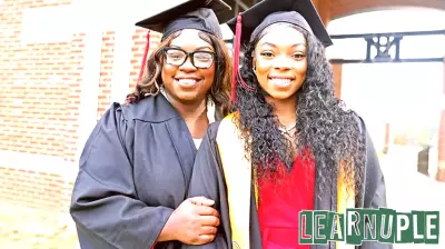 A Remarkable Milestone: Mother-Daughter Duo Achieves Graduation Together